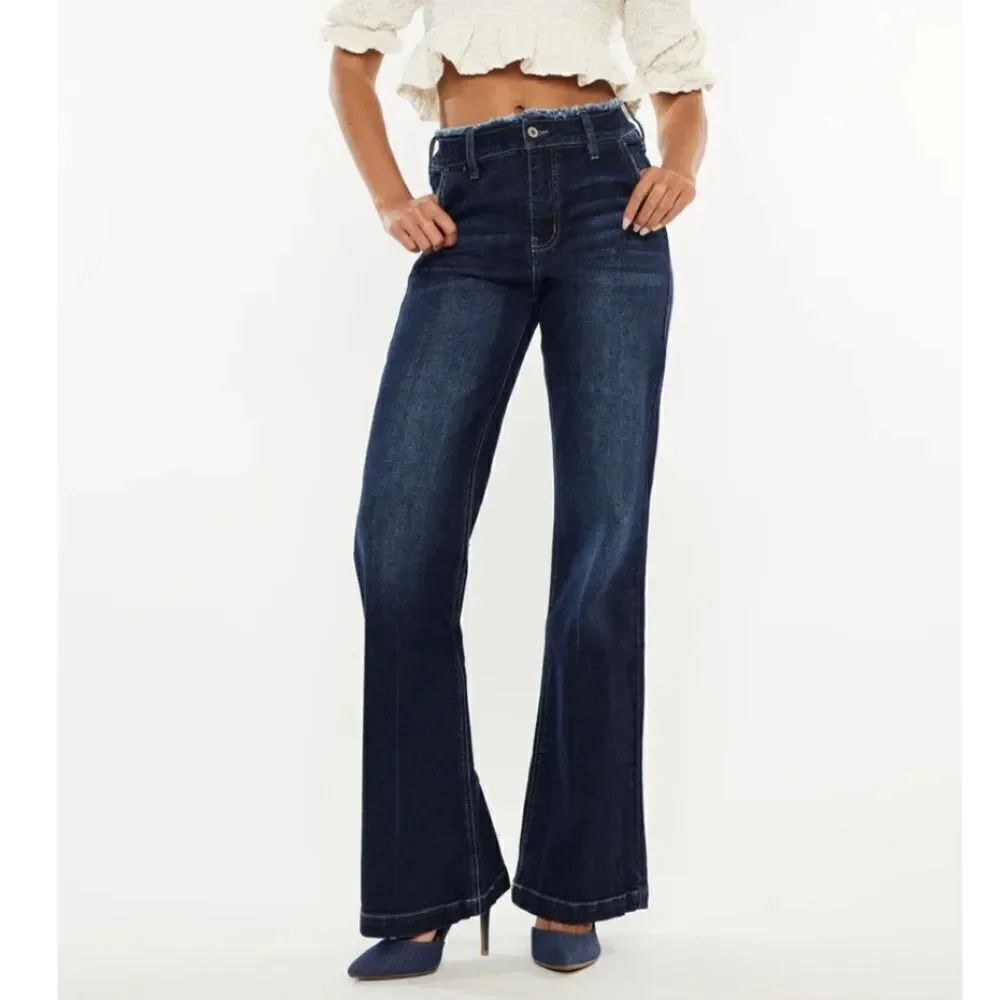 KanCan Makayla Ultra High Rise Flare Jeans Dark Wash Size 7